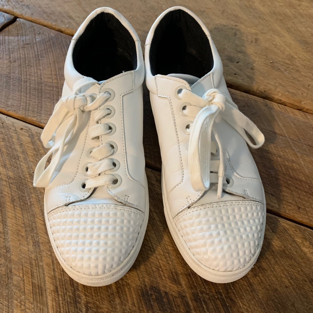 Rebecca Minkoff white leather sneakers Size 8